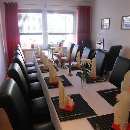 Und Restaurant Rosenkranz 호텔 Markranstädt