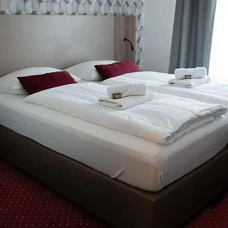 Hotel Und Restaurant Rosenkranz Markranstädt