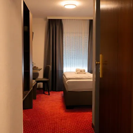 호텔 Und Restaurant Rosenkranz Markranstädt