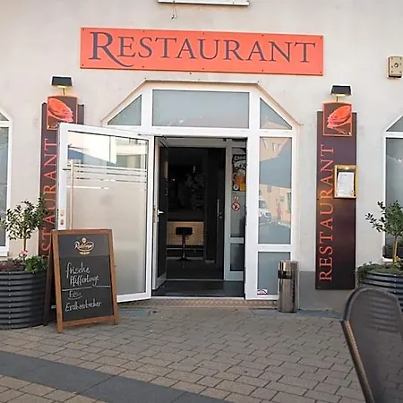 호텔 Und Restaurant Rosenkranz Markranstädt