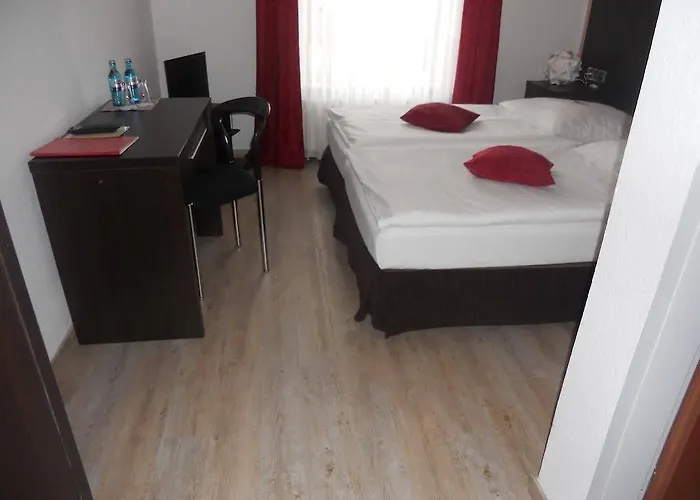 Und Restaurant Rosenkranz فندق 2*