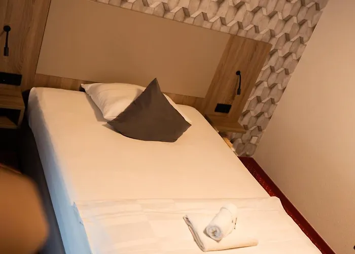 Und Restaurant Rosenkranz 2*