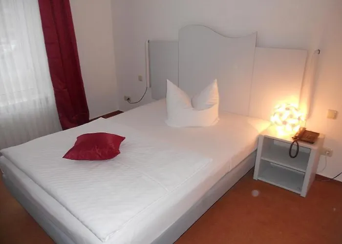 فندق Und Restaurant Rosenkranz Markranstädt