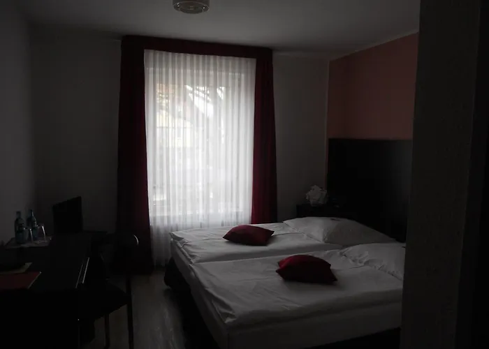 Und Restaurant Rosenkranz فندق Markranstädt